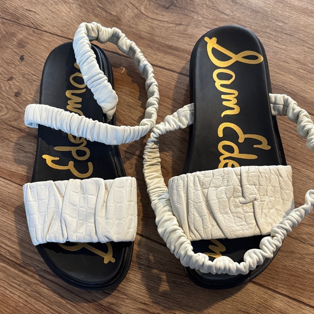 Sam Edelman White Ruched Strap Slide Sandals - Picture 1 of 3